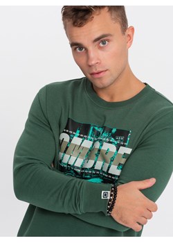 Bluza męska zakładana przez głowę z nadrukiem - zielona V2 OM-SSPS-0156 ze sklepu ombre w kategorii Bluzy męskie - zdjęcie 169399853