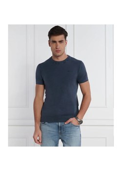 GUESS T-shirt | Regular Fit | z dodatkiem jedwabiu ze sklepu Gomez Fashion Store w kategorii T-shirty męskie - zdjęcie 169415081