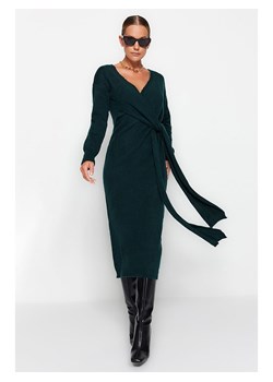 trendyol Sukienka w kolorze ciemnozielonym ze sklepu Limango Polska w kategorii Sukienki - zdjęcie 169418023