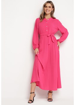 Różowa Rozkloszowana Sukienka Maxi z Plisowanym Dołem i Wiązanym Paskiem Nollira ze sklepu Born2be Odzież w kategorii Sukienki - zdjęcie 169421492
