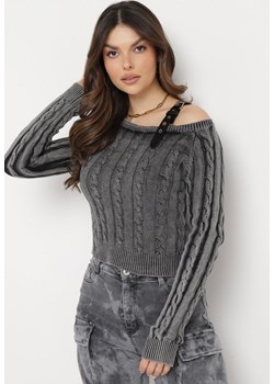 Czarny Sweter z Ozdobnym Paskiem Przy Ramieniu i Splotem Alvoria ze sklepu Born2be Odzież w kategorii Swetry damskie - zdjęcie 169425674