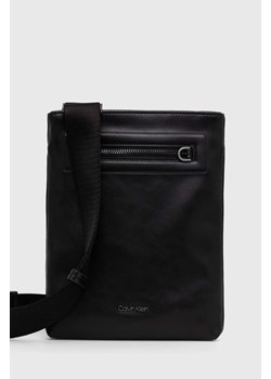 Calvin Klein saszetka kolor czarny ze sklepu ANSWEAR.com w kategorii Torby męskie - zdjęcie 169442774
