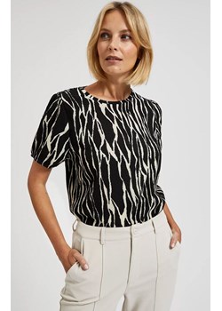 Wzorzysta bluzka damska z bufiastymi krótkimi rękawami 4341, Kolor czarny-wzór, Rozmiar M, Moodo ze sklepu Primodo w kategorii Bluzki damskie - zdjęcie 169446901