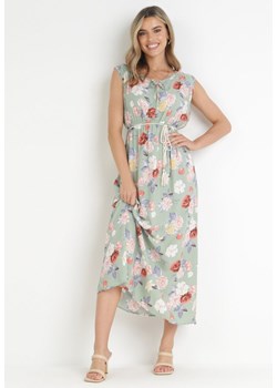 Jasnozielona Sukienka Maxi z Rozkloszowanym Dołem i Gumką w Pasie Kimisa ze sklepu Born2be Odzież w kategorii Sukienki - zdjęcie 169450990