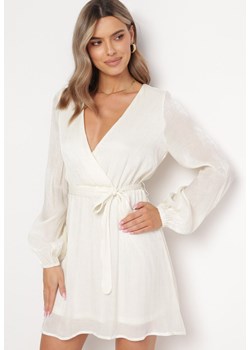 Biała Rozkloszowana Sukienka Mini z Gumką w Pasie Gaiame ze sklepu Born2be Odzież w kategorii Sukienki - zdjęcie 169451524