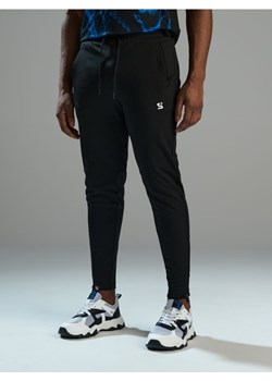 Sinsay - Spodnie dresowe SNSY PERFORMANCE - czarny ze sklepu Sinsay w kategorii Spodnie męskie - zdjęcie 169455871