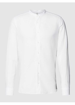 Koszula biznesowa o kroju body fit ze stójką model ‘Stand Up’ ze sklepu Peek&Cloppenburg  w kategorii Koszule męskie - zdjęcie 169458591