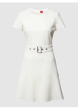 Sukienka o długości do kolan z paskiem model ‘KEVOLA’ ze sklepu Peek&Cloppenburg  w kategorii Sukienki - zdjęcie 169459522