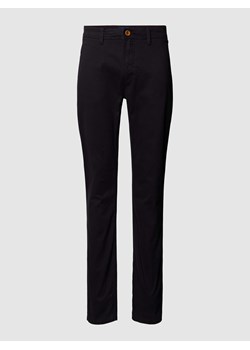 Spodnie o kroju slim fit z zapięciem na guzik model ‘BHNATAN’ ze sklepu Peek&Cloppenburg  w kategorii Spodnie męskie - zdjęcie 169460741