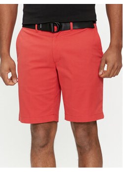 Calvin Klein Szorty materiałowe Modern Twill K10K111788 Czerwony Slim Fit ze sklepu MODIVO w kategorii Spodenki męskie - zdjęcie 169462691