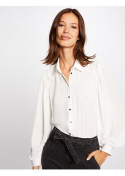 Morgan Koszula 212-CARLITA Biały Loose Fit ze sklepu MODIVO w kategorii Koszule damskie - zdjęcie 169462913