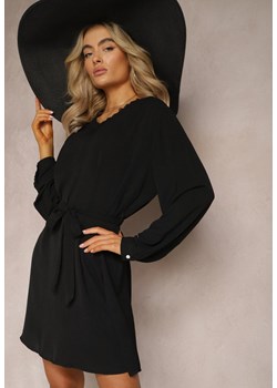 Czarna Mini Sukienka Rozkloszowana z Koronkową Aplikacją i Paskiem Ailetras ze sklepu Renee odzież w kategorii Sukienki - zdjęcie 169469134