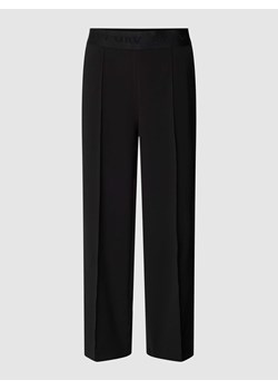 Spodnie materiałowe z szeroką nogawką i zakładkami w pasie model ‘CAMERON’ ze sklepu Peek&Cloppenburg  w kategorii Spodnie damskie - zdjęcie 169484160