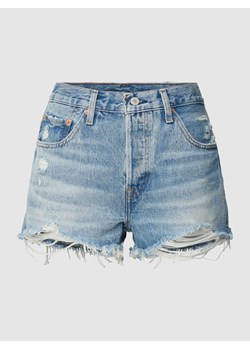 Szorty jeansowe o kroju regular fit z przetarciami model ‘501 ORIGINAL’ ze sklepu Peek&Cloppenburg  w kategorii Szorty - zdjęcie 169484341