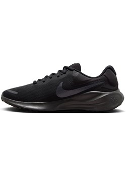 Buty do biegania Nike Revolution 7 M FB2207 005 czarne ze sklepu ButyModne.pl w kategorii Buty sportowe męskie - zdjęcie 169486853