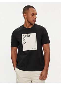 Calvin Klein T-Shirt Square Logo K10K112503 Czarny Regular Fit ze sklepu MODIVO w kategorii T-shirty męskie - zdjęcie 169491773