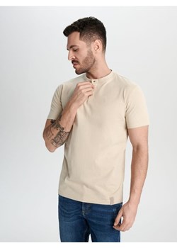 Sinsay - Koszulka - beżowy ze sklepu Sinsay w kategorii T-shirty męskie - zdjęcie 169494961