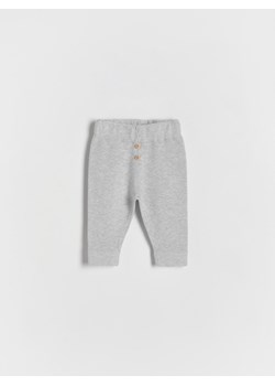 Reserved - Bawełniane spodnie - jasnoszary ze sklepu Reserved w kategorii Spodnie i półśpiochy - zdjęcie 169495364