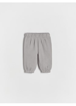 Reserved - Dresowe spodnie jogger - ciemnoszary ze sklepu Reserved w kategorii Spodnie i półśpiochy - zdjęcie 169495632