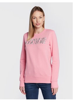Versace Jeans Couture Bluza Logo 73HAIT01 Różowy Regular Fit ze sklepu MODIVO w kategorii Bluzy damskie - zdjęcie 169529483
