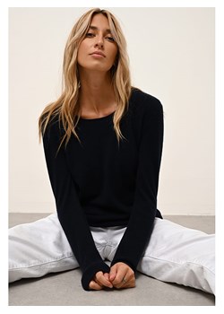 Just Cashmere Kaszmirowy sweter "Fiona" w kolorze granatowym ze sklepu Limango Polska w kategorii Swetry damskie - zdjęcie 169541112