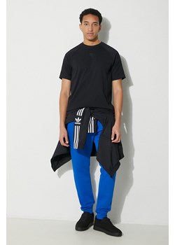 adidas Originals spodnie dresowe Essential Pant kolor niebieski gładkie IR7806 ze sklepu PRM w kategorii Spodnie męskie - zdjęcie 169564640