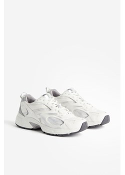 H & M - Masywne buty sportowe - Biały ze sklepu H&M w kategorii Buty sportowe damskie - zdjęcie 169591694