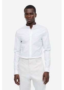 H & M - Koszula ze stójką Muscle Fit - Biały ze sklepu H&M w kategorii Koszule męskie - zdjęcie 169593484