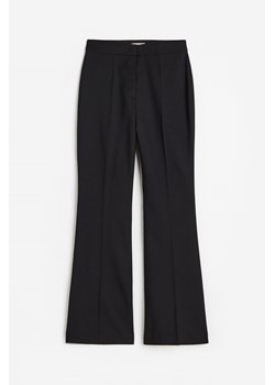 H & M - Rozszerzane eleganckie spodnie - Czarny ze sklepu H&M w kategorii Spodnie damskie - zdjęcie 169593773
