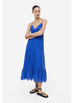 H & M - Sukienka z haftem angielskim - Niebieski ze sklepu H&M w kategorii Sukienki - zdjęcie 169593832
