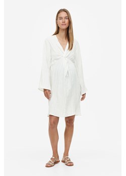 H & M - MAMA Kreszowana sukienka - Biały ze sklepu H&M w kategorii Sukienki ciążowe - zdjęcie 169594434