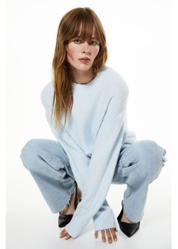 H & M - Sweter o splocie w prążki - Niebieski ze sklepu H&M w kategorii Swetry damskie - zdjęcie 169594761