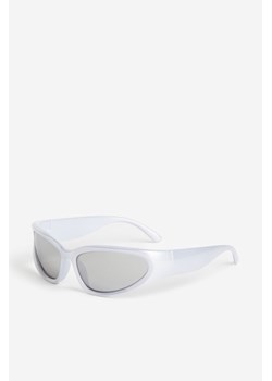 H & M - Okulary przeciwsłoneczne w sportowym stylu - Srebrny ze sklepu H&M w kategorii Okulary przeciwsłoneczne dziecięce - zdjęcie 169595053