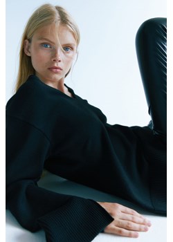 H & M - Sweter z dekoltem w serek - Czarny ze sklepu H&M w kategorii Swetry damskie - zdjęcie 169595520