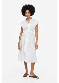 H & M - Szmizjerka z paskiem - Biały ze sklepu H&M w kategorii Sukienki - zdjęcie 169596722
