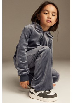 H & M - Welurowa rozpinana bluza z kapturem - Szary ze sklepu H&M w kategorii Bluzy dziewczęce - zdjęcie 169599523