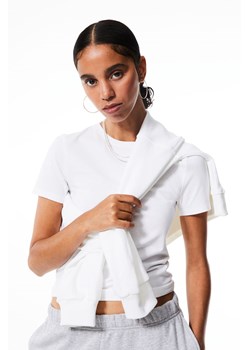 H & M - Dopasowany T-shirt - Biały ze sklepu H&M w kategorii Bluzki damskie - zdjęcie 169599711