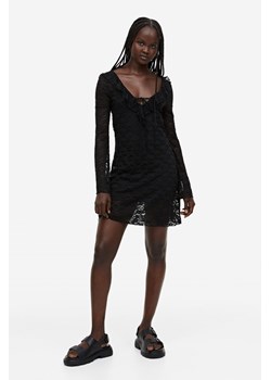 H & M - Koronkowa sukienka z falbanką - Czarny ze sklepu H&M w kategorii Sukienki - zdjęcie 169599812