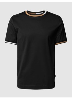 T-shirt z charakterystycznymi dla marki paskami w kontrastowym kolorze model ‘Thompson’ ze sklepu Peek&Cloppenburg  w kategorii T-shirty męskie - zdjęcie 169603524