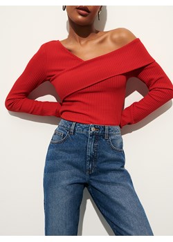 Mohito - Prążkowana czerwona bluzka - czerwony ze sklepu Mohito w kategorii Bluzki damskie - zdjęcie 169604520