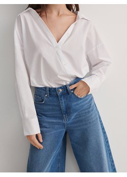 Reserved - Koszula z asymetrycznym zapięciem - złamana biel ze sklepu Reserved w kategorii Bluzki damskie - zdjęcie 169606391