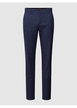 Spodnie o kroju regular fit z fakturowanym wzorem model ‘LOU’ ze sklepu Peek&Cloppenburg  w kategorii Spodnie męskie - zdjęcie 169620414