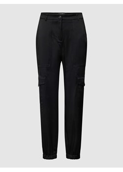 Spodnie cargo o kroju slim fit z ozdobnymi szwami model ‘KARO’ ze sklepu Peek&Cloppenburg  w kategorii Spodnie damskie - zdjęcie 169620631