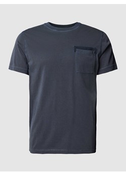 T-shirt z nakładaną kieszenią na piersi model ‘Caspar’ ze sklepu Peek&Cloppenburg  w kategorii T-shirty męskie - zdjęcie 169631080