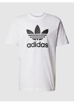 T-shirt z nadrukiem z logo model ‘TREFOIL’ ze sklepu Peek&Cloppenburg  w kategorii T-shirty męskie - zdjęcie 169631611