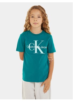 Calvin Klein Jeans T-Shirt Monogram IU0IU00460 Zielony Regular Fit ze sklepu MODIVO w kategorii T-shirty chłopięce - zdjęcie 169635452