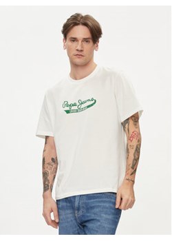 Pepe Jeans T-Shirt Claude PM509390 Écru Regular Fit ze sklepu MODIVO w kategorii T-shirty męskie - zdjęcie 169635630
