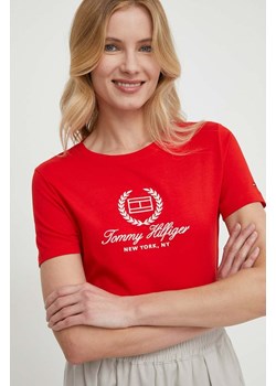 Tommy Hilfiger t-shirt bawełniany damski kolor czerwony WW0WW41761 ze sklepu ANSWEAR.com w kategorii Bluzki damskie - zdjęcie 169637572