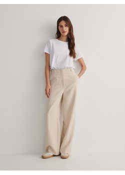 Reserved - Szerokie spodnie z kantem - beżowy ze sklepu Reserved w kategorii Spodnie damskie - zdjęcie 169640123