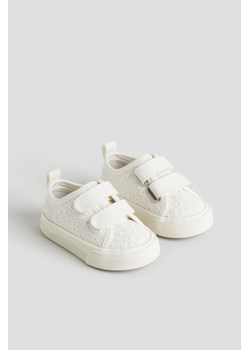 H & M - Płócienne buty sportowe - Biały ze sklepu H&M w kategorii Buciki niemowlęce - zdjęcie 169648533